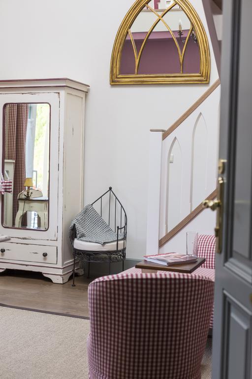 Amade Chateau Vrakúň Esterno foto
