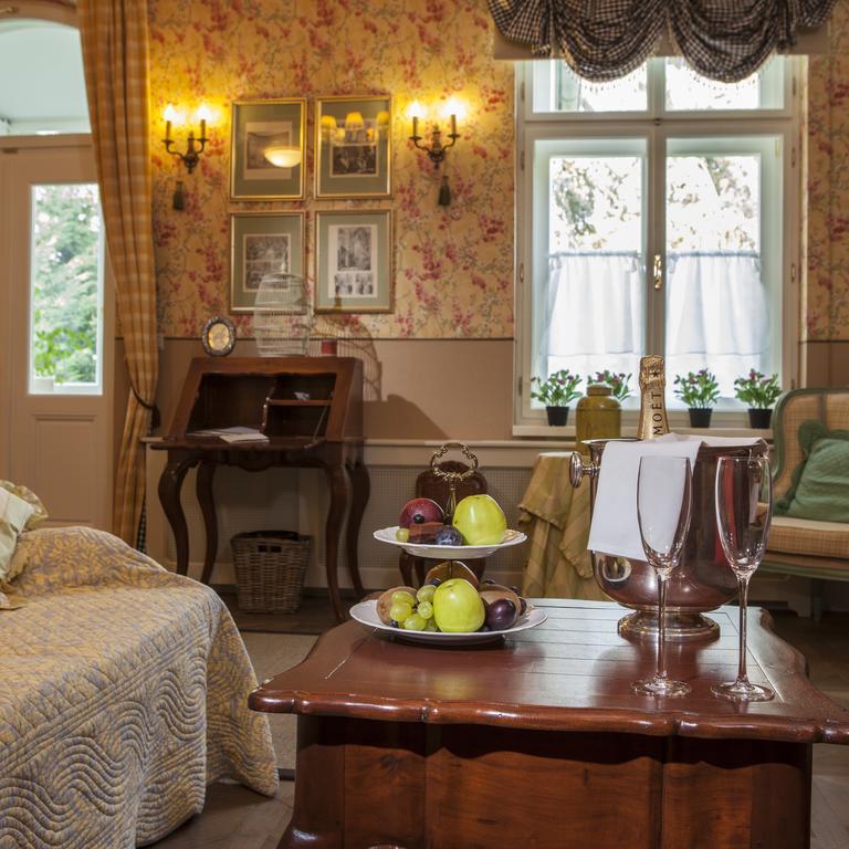 Amade Chateau Vrakúň Esterno foto